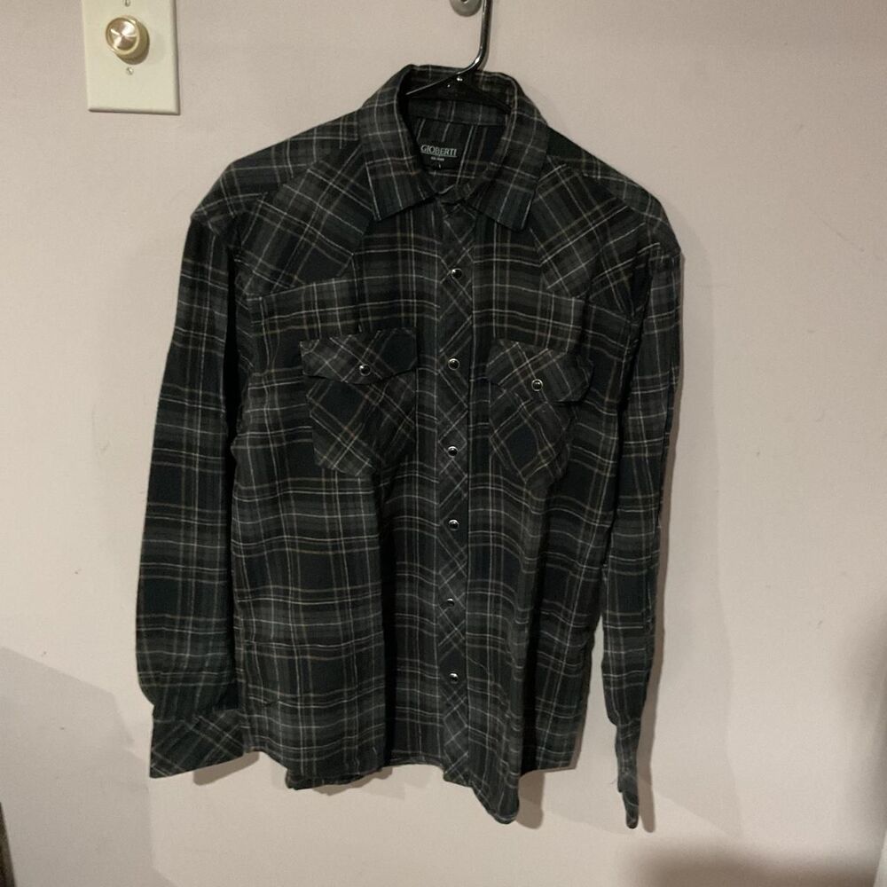 Gioberti Men's Grey and Black Shirt